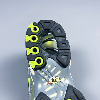 Nike Air Max Plus Tuned Tn 'Neon Camo' - Size: UK6.5