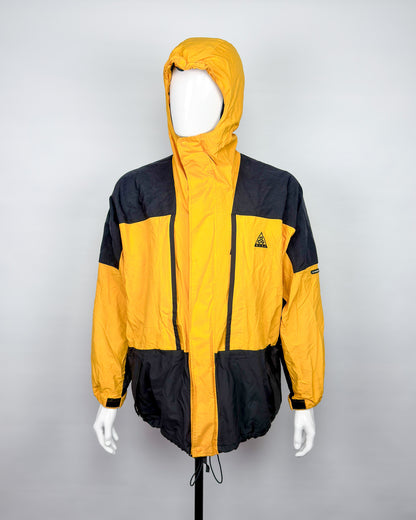 FW1996 Nike ACG Storm-fit Snowboard/Skii Jacket - Yellow / Black - Size: Medium