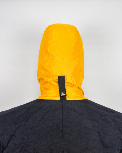 FW1996 Nike ACG Storm-fit Snowboard/Skii Jacket - Yellow / Black - Size: Medium