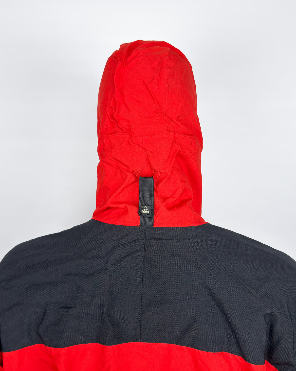 FW1996 Nike ACG Storm-fit Snowboard/Skii Jacket - Red / Black - Size: Medium