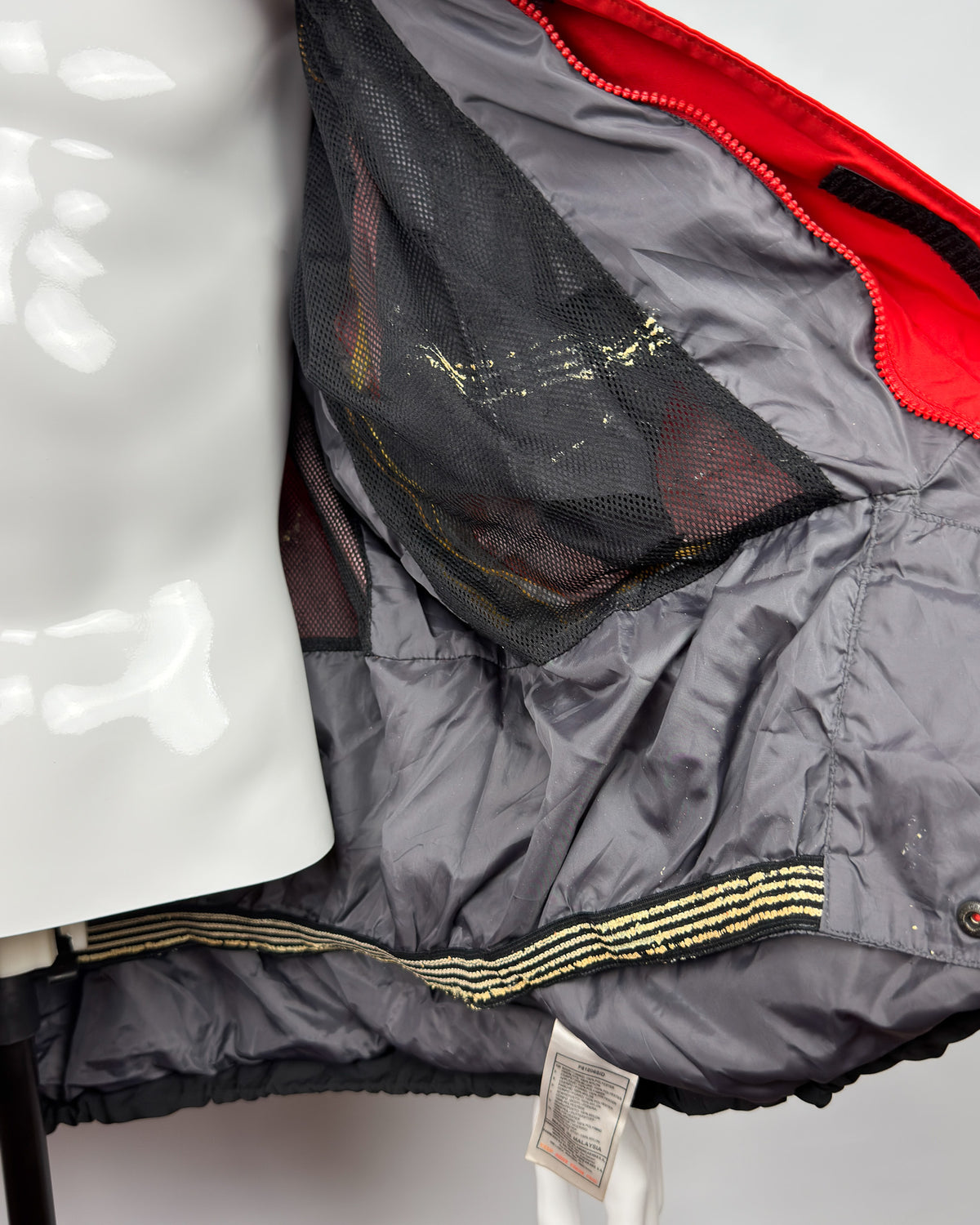 FW1996 Nike ACG Storm-fit Snowboard/Skii Jacket - Red / Black - Size: Medium