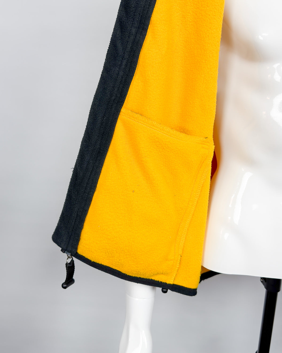 FW1997 Nike ACG Dense Pile Therma-fit Fleece Gilet Vest - Fits Medium