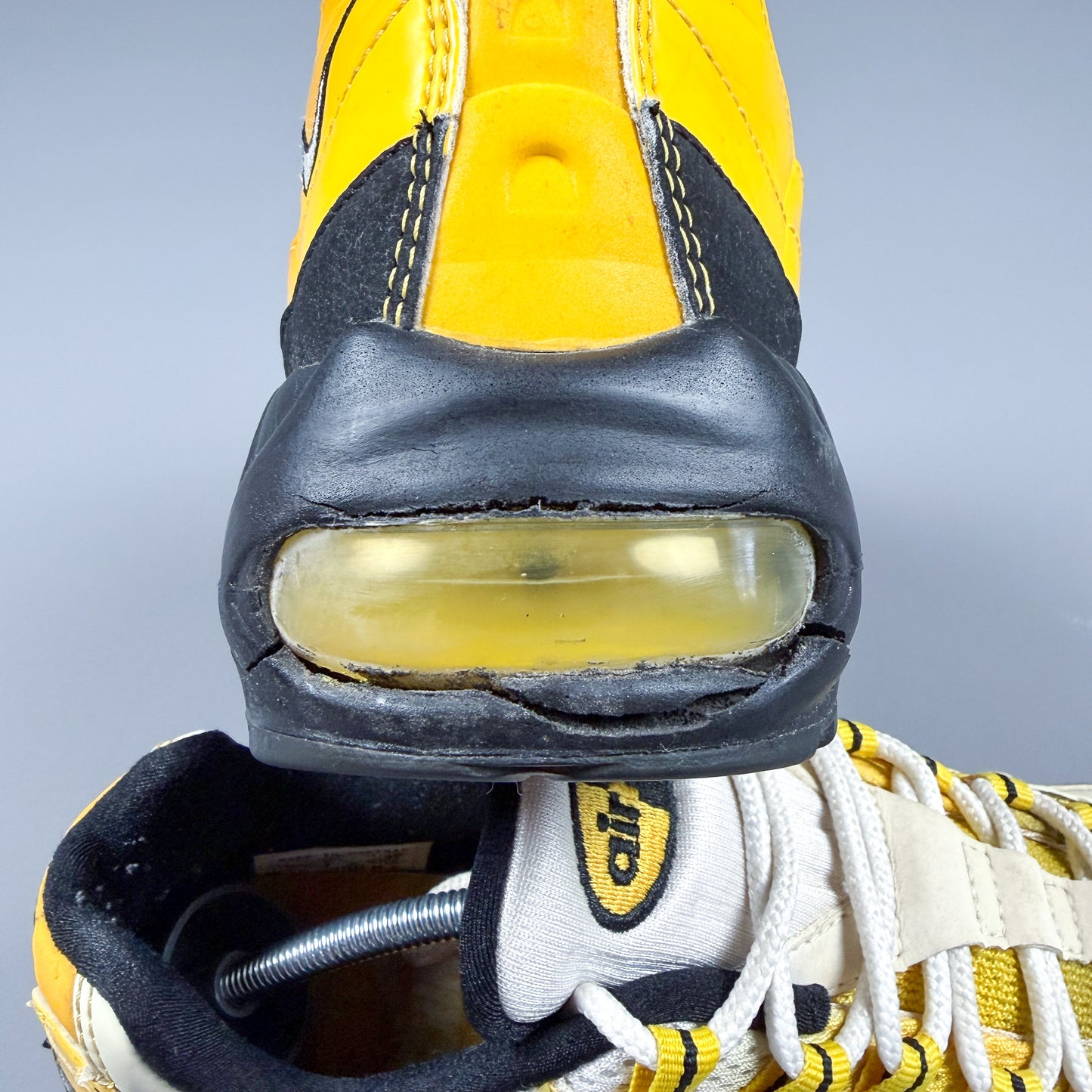 Nike Air Max 95 'Varsity Maize' - 2006 - Size: UK8