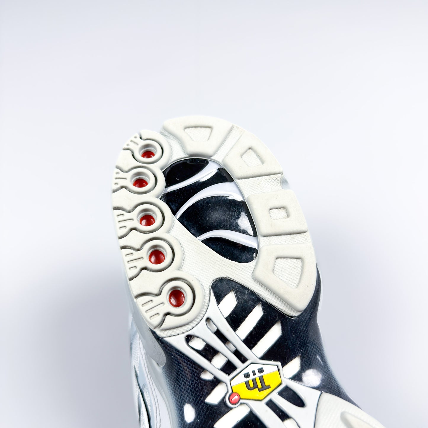 Nike Air Max Plus Tuned Tn 'Wolf Grey' - 2022 - Grey / Black - Size: UK9