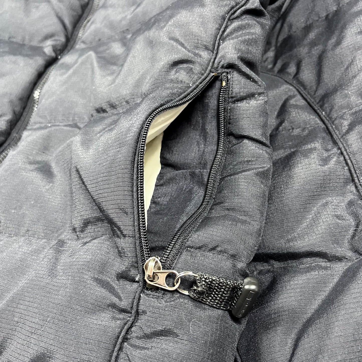 Nike ACG 90's Black Goose Down Puffer Jacket - Size: Small