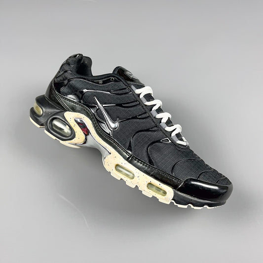 Nike Air Max Plus Tuned Tn 'Chrome Oreo' - UK10