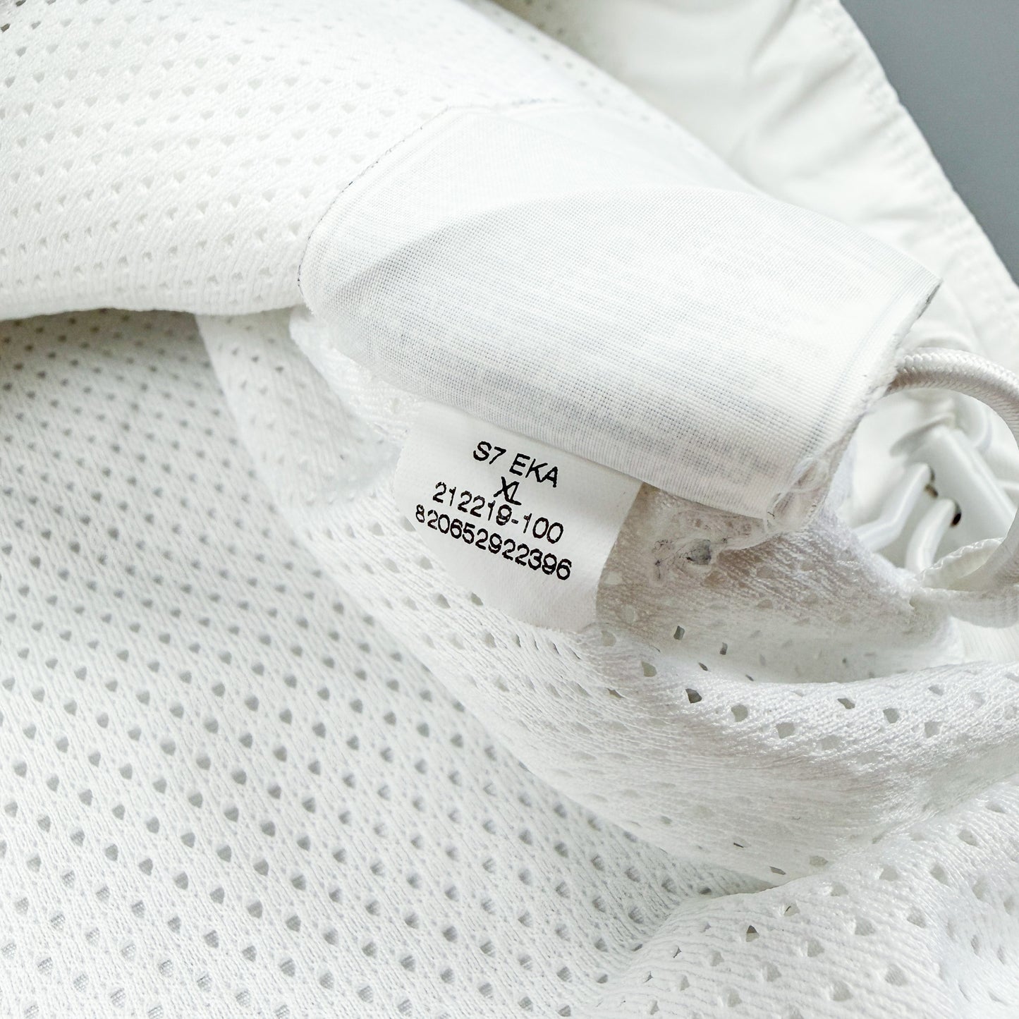 Nike Early 2000's Shox 1/4 Quater Zip Track Jacket - White / Grey - Size: XL