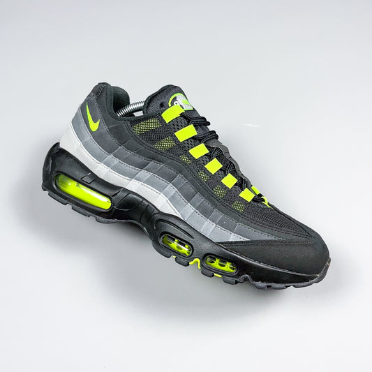 Nike Air Max 95 'Reverse Neon' - Size: UK8.5