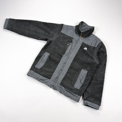 FW2007 Nike ACG Reversible Fleece - Black - Size: Medium