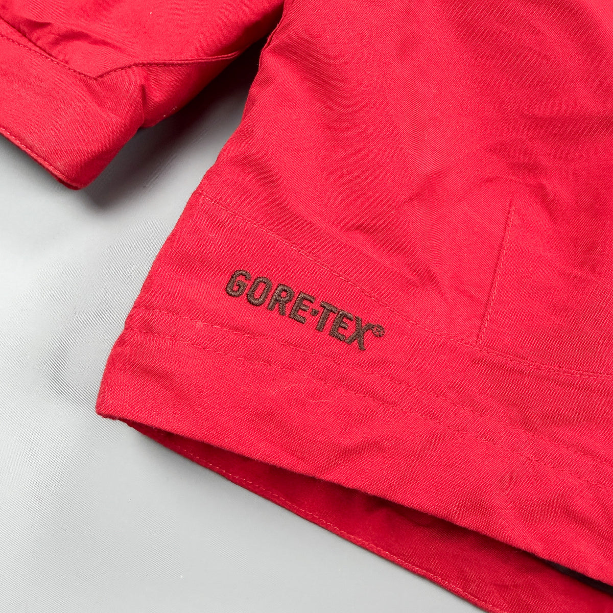 FW2009 Nike ACG GORE-TEX Skii Jacket - Red/Brown - Size: Medium