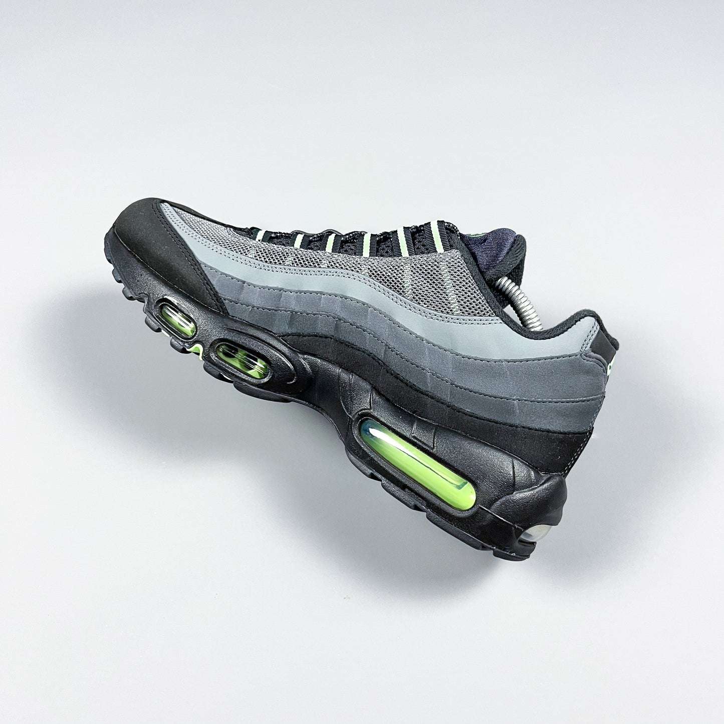 Nike Air Max 95 'Vapor Green' - Size: UK8.5