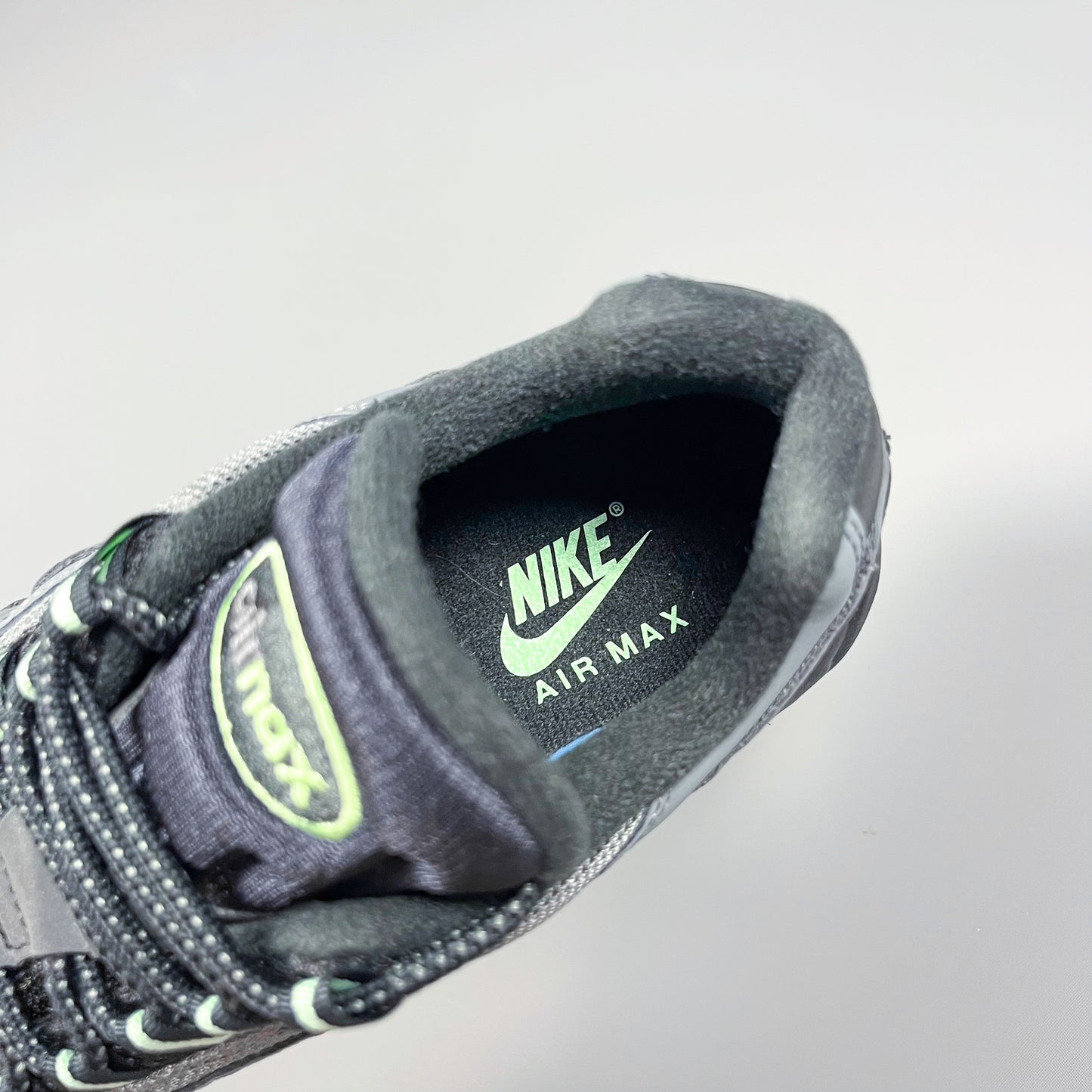 Nike Air Max 95 'Vapor Green' - Size: UK8.5