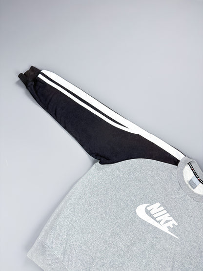 Nike Early 2000's Athletics Striped Fleece Sweatshirt - Size: Large