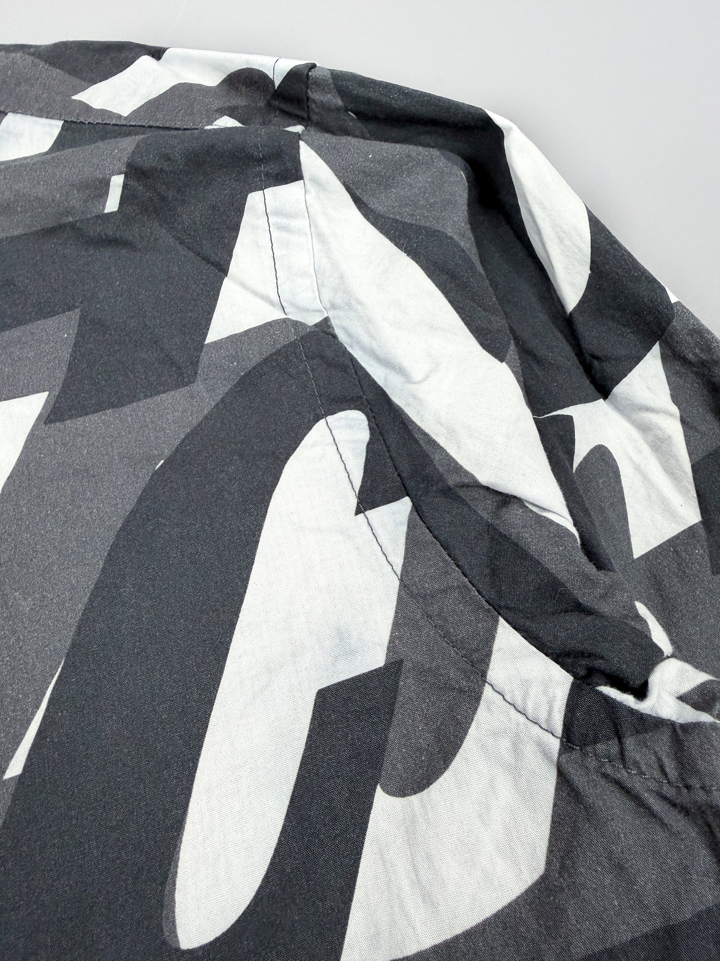 Palace 'Boojie Repeater' Long Sleeve Shirt - Black / White / Grey - Size: Medium