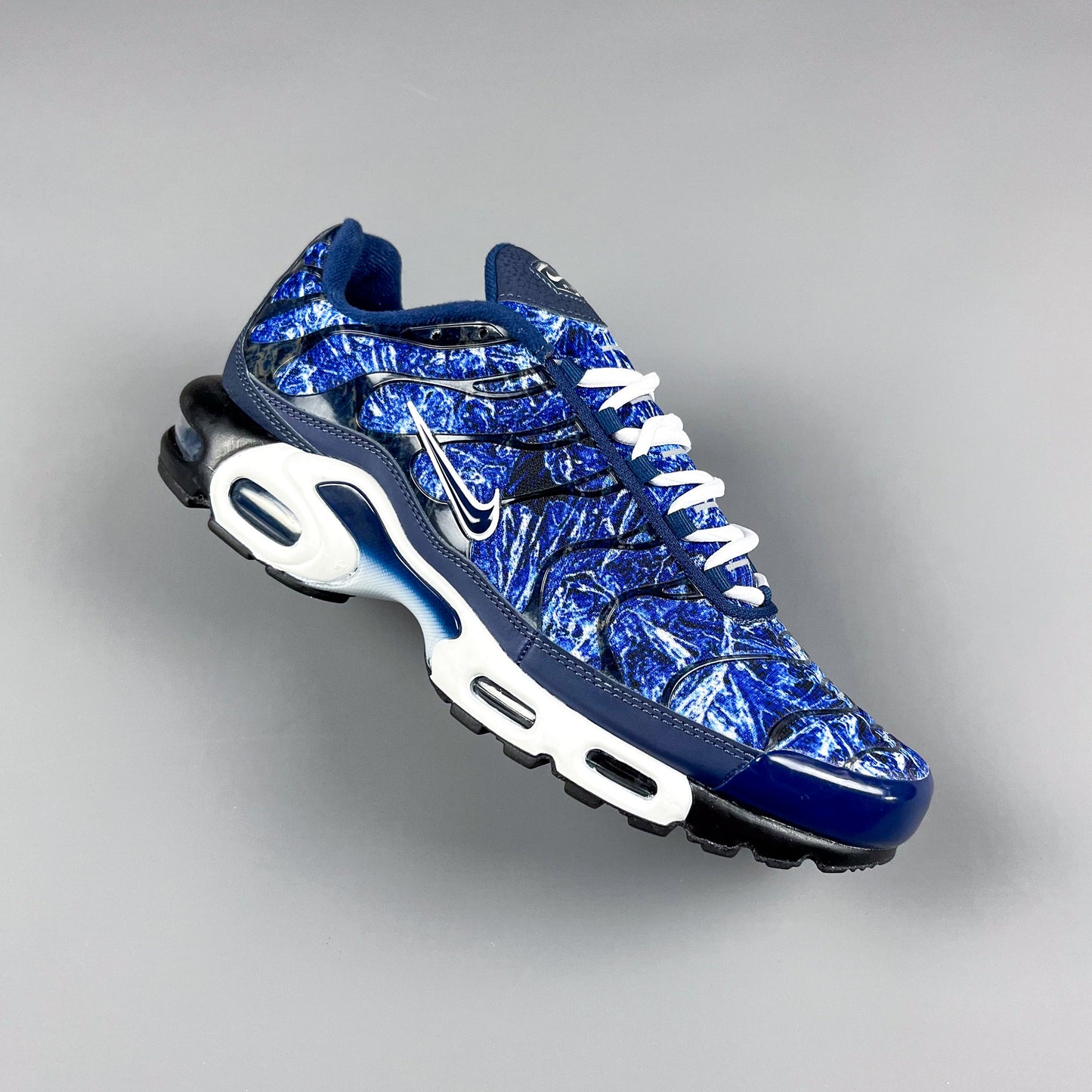 Nike Air Max Plus Tuned Tn 'Shattered Ice' - UK9.5