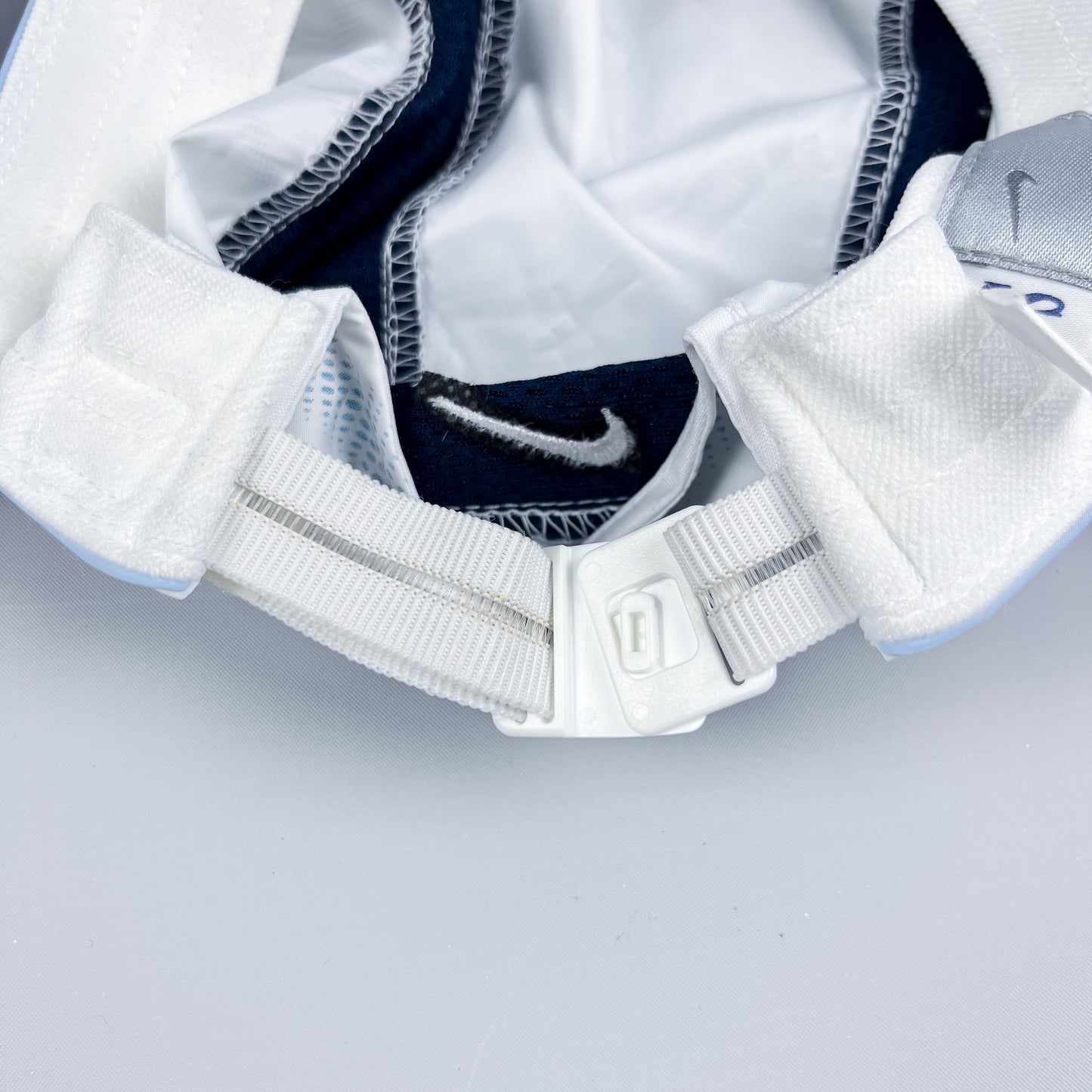 Nike Air Max Plus Tuned Tn 'Halftone Flow' SAMPLE Cap