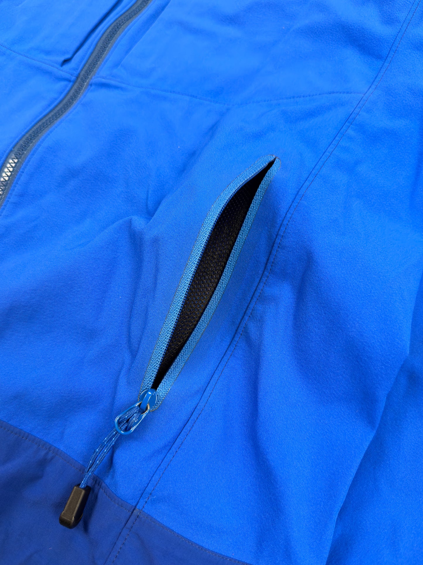 Arc'teryx Early 2000's Alpha Comp Jacket - Azul / Blue - Size: Medium