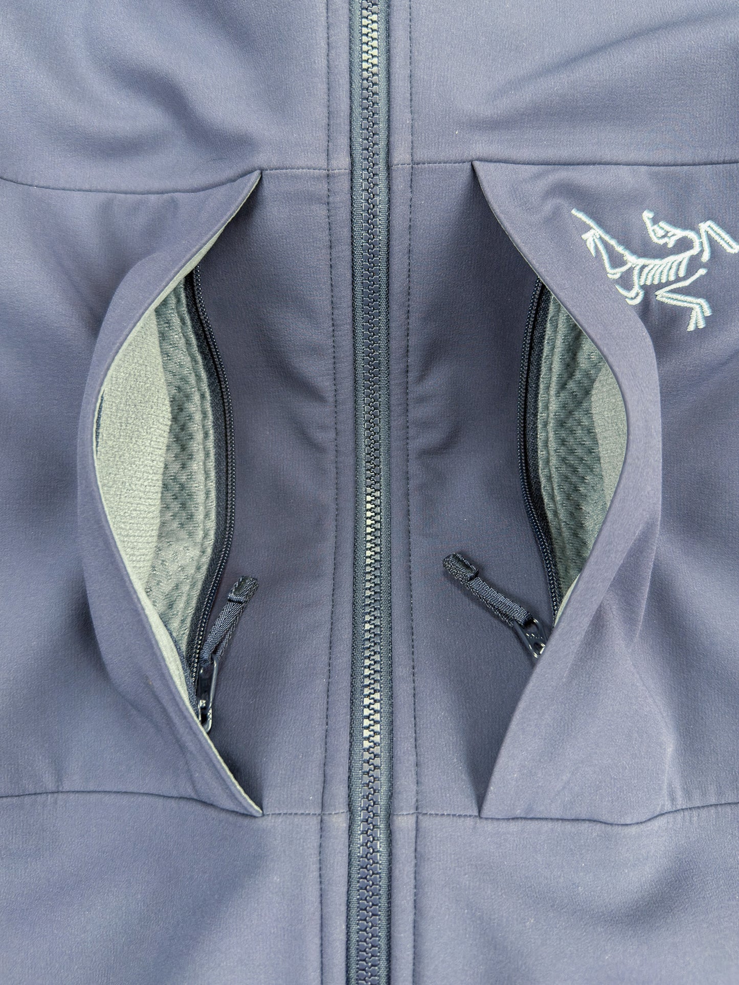 Arc'teryx Gamma MX Hoody Softshell Jacket - Black Sapphire - Size: Medium - 2023