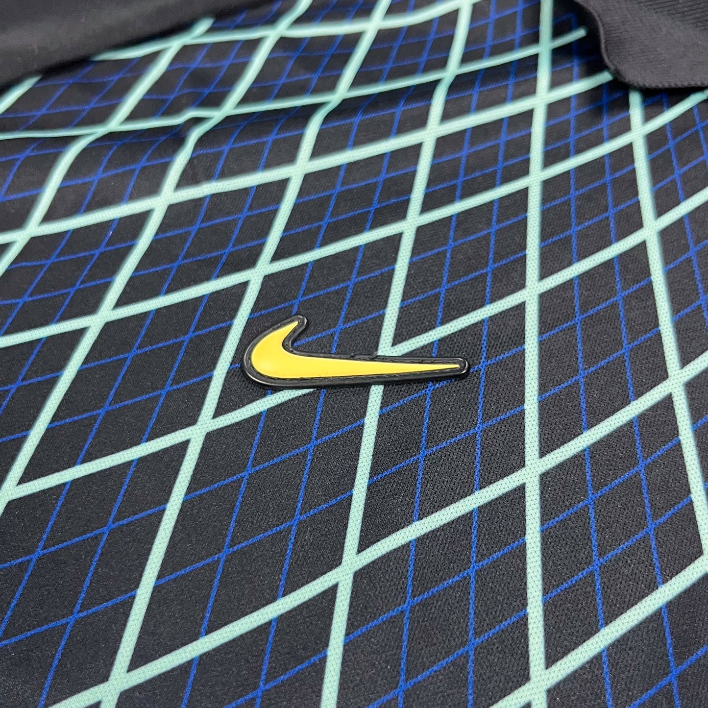 Nike Air Max Plus Tuned Tn 'Quad' Jersey Polo Shirt T-shirt - Size: Medium