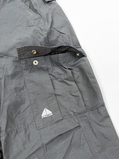 Nike 90's ACG Rip-stop Cargo Trousers - Grey / Silver - Size: Medium / 32"