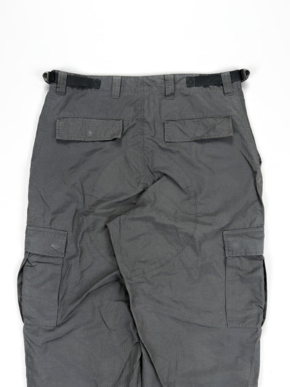 Nike 90's ACG Rip-stop Cargo Trousers - Grey / Silver - Size: Medium / 32"
