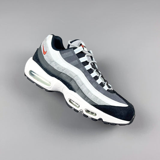 Nike Air Max 95 'Rugged Orange' - Size: UK10