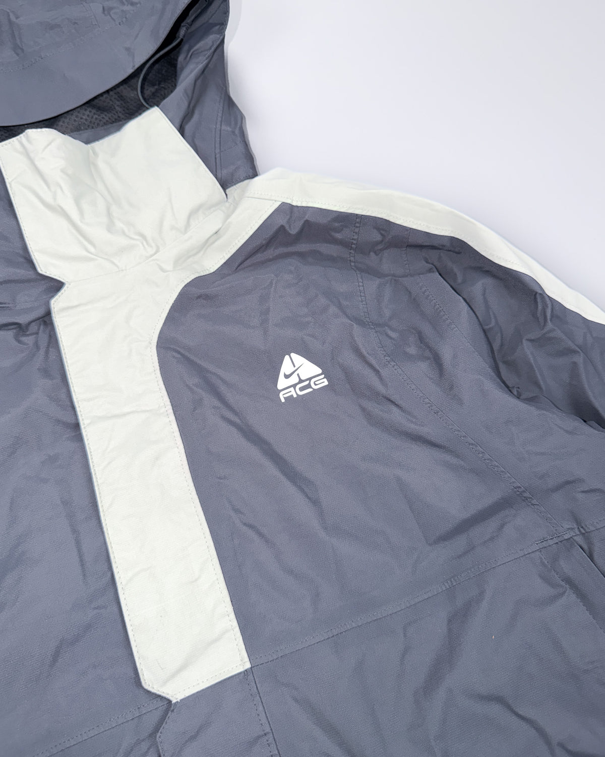SS2006 Nike ACG Storm-fit Heavy Duty Jacket - Grey / Light Grey - Size: XL