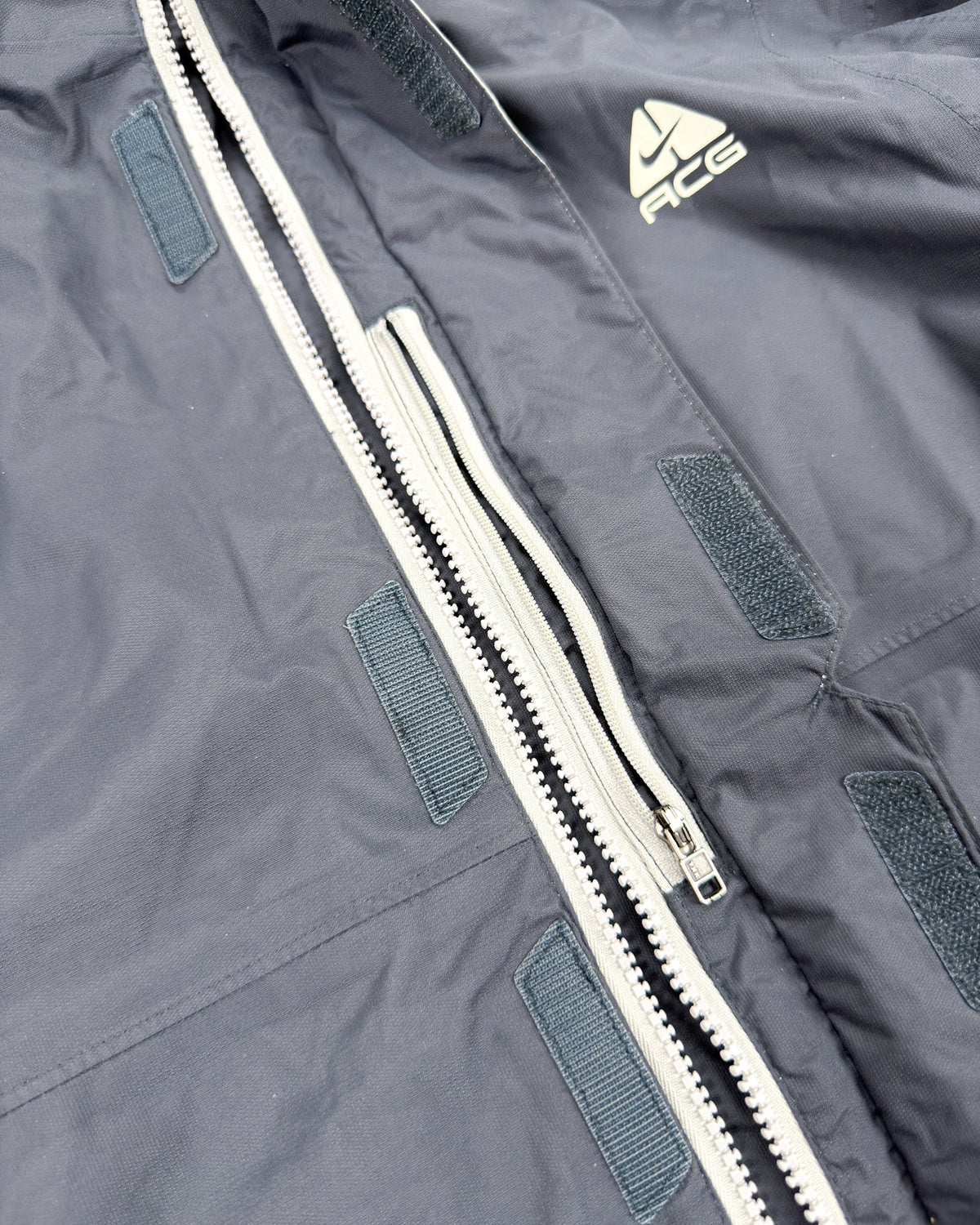 SS2006 Nike ACG Storm-fit Heavy Duty Jacket - Grey / Light Grey - Size: XL