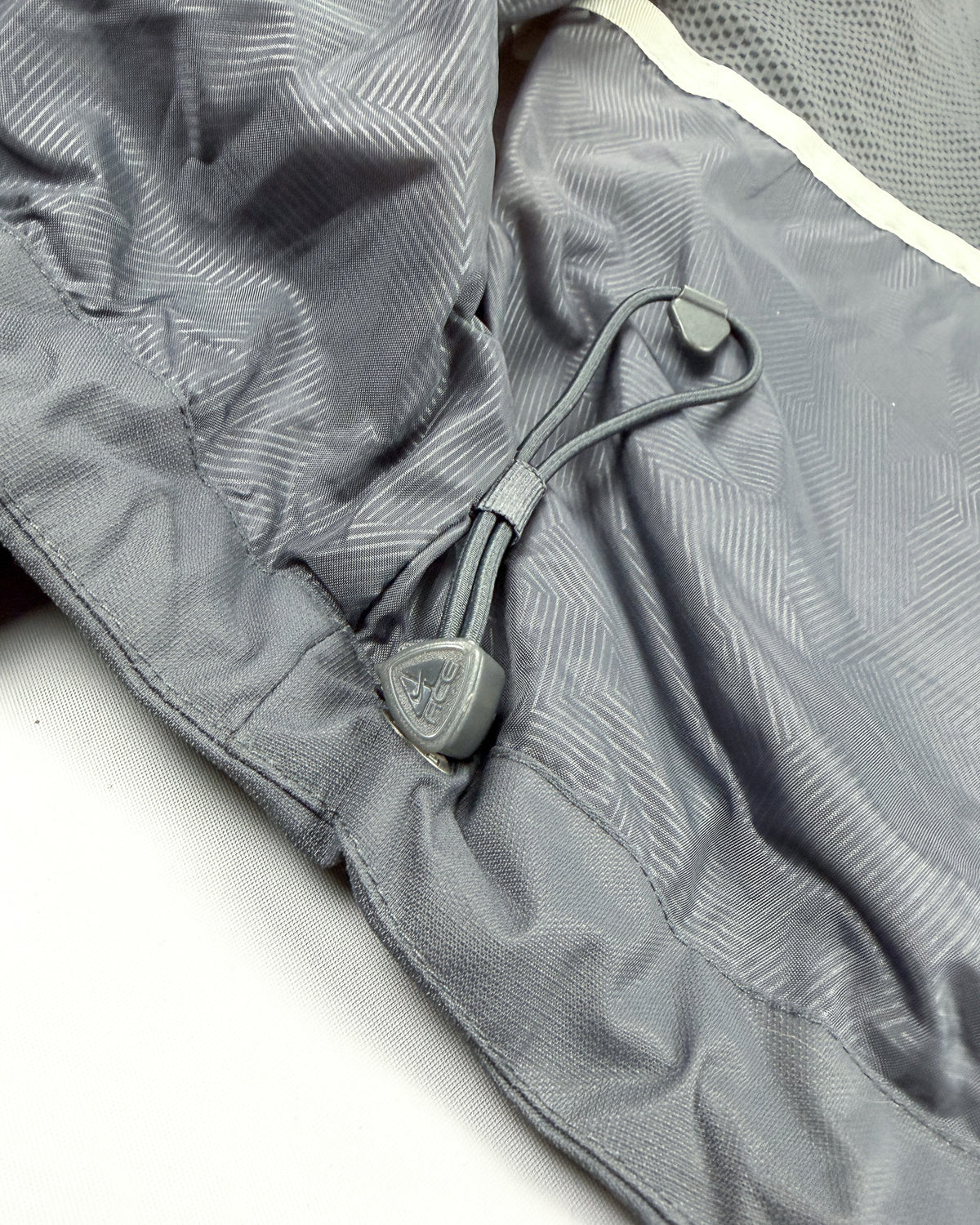 SS2006 Nike ACG Storm-fit Heavy Duty Jacket - Grey / Light Grey - Size: XL