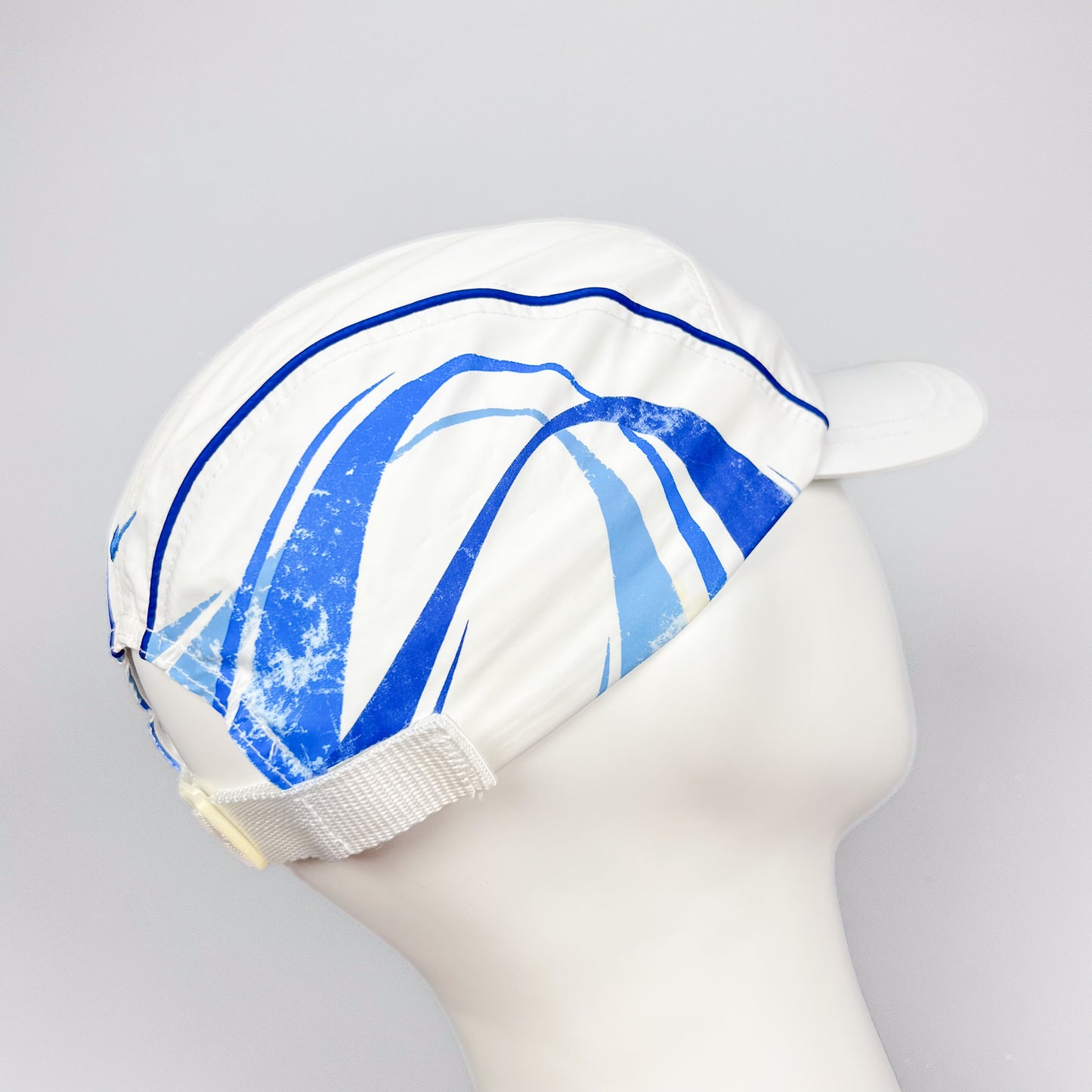 Nike Air Max Plus Tuned Tn White / Blue Swirl Cap - 2004 Release