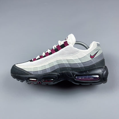 Nike Air Max 95 'Beetroot' - Size: UK8