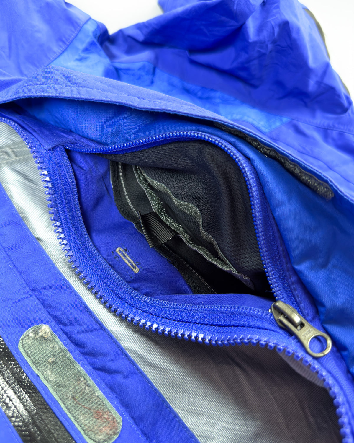 FW2002 Nike ACG Storm-fit Taped Seams Jacket - Blue / Grey - Size: Medium