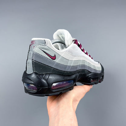 Nike Air Max 95 'Beetroot' - Size: UK8