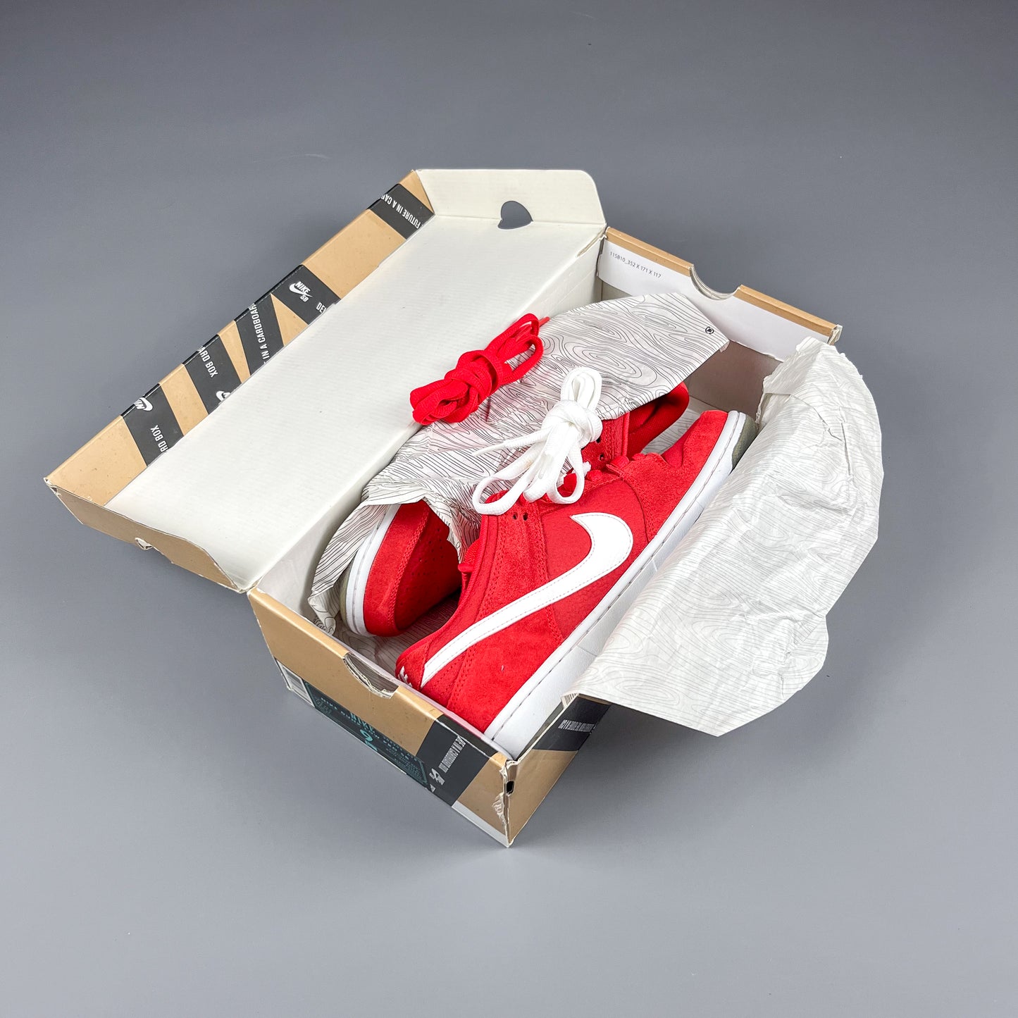 Nike SB Dunk Low Pro 'Challenge Red' - Size: UK8