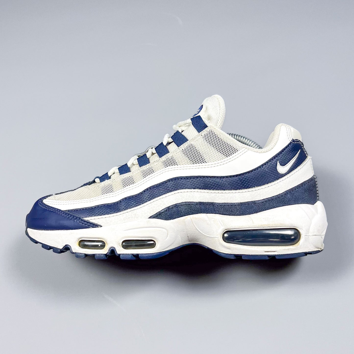 Nike Air Max 95 'Essential White Navy' - Size: UK8