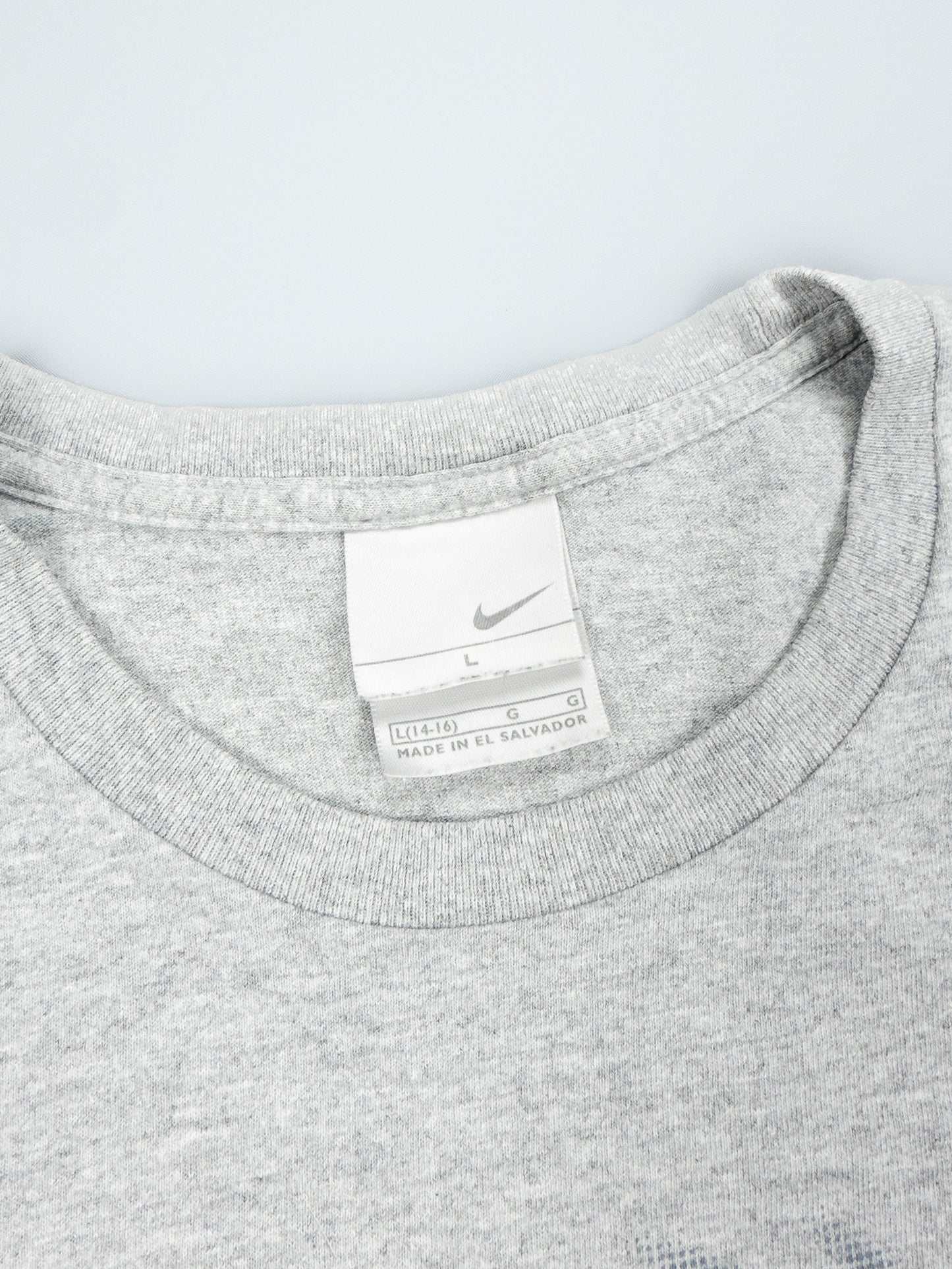 Nike Late 90's Graphic Printed T-shirt - Grey & Red - Size: XS / Small