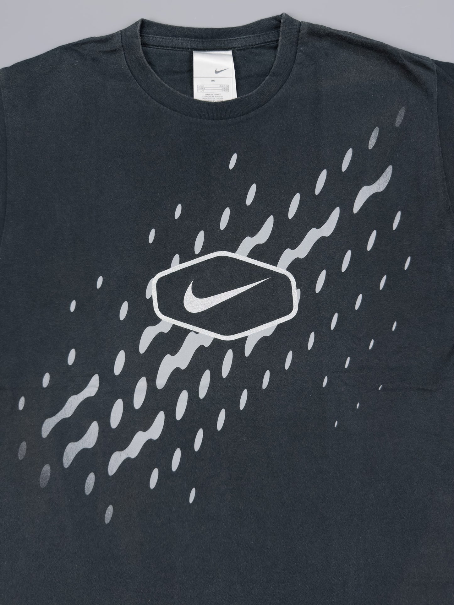 Nike Air Max Plus Tuned Tn / Tn7 Early 2000's Tn7 Graphic Printed T-shirt - Black - Size: Medium