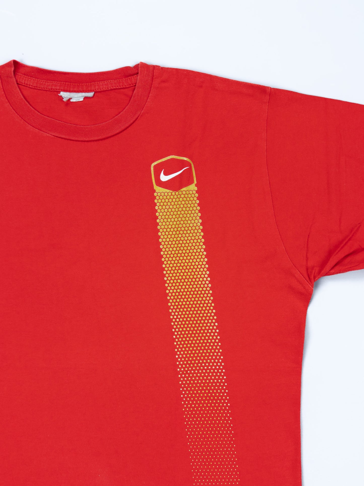 Nike Air Max Plus Tuned Tn Early 2000's Graphic Printed Hex T-shirt - Red & Gold - Size: Medium / Large