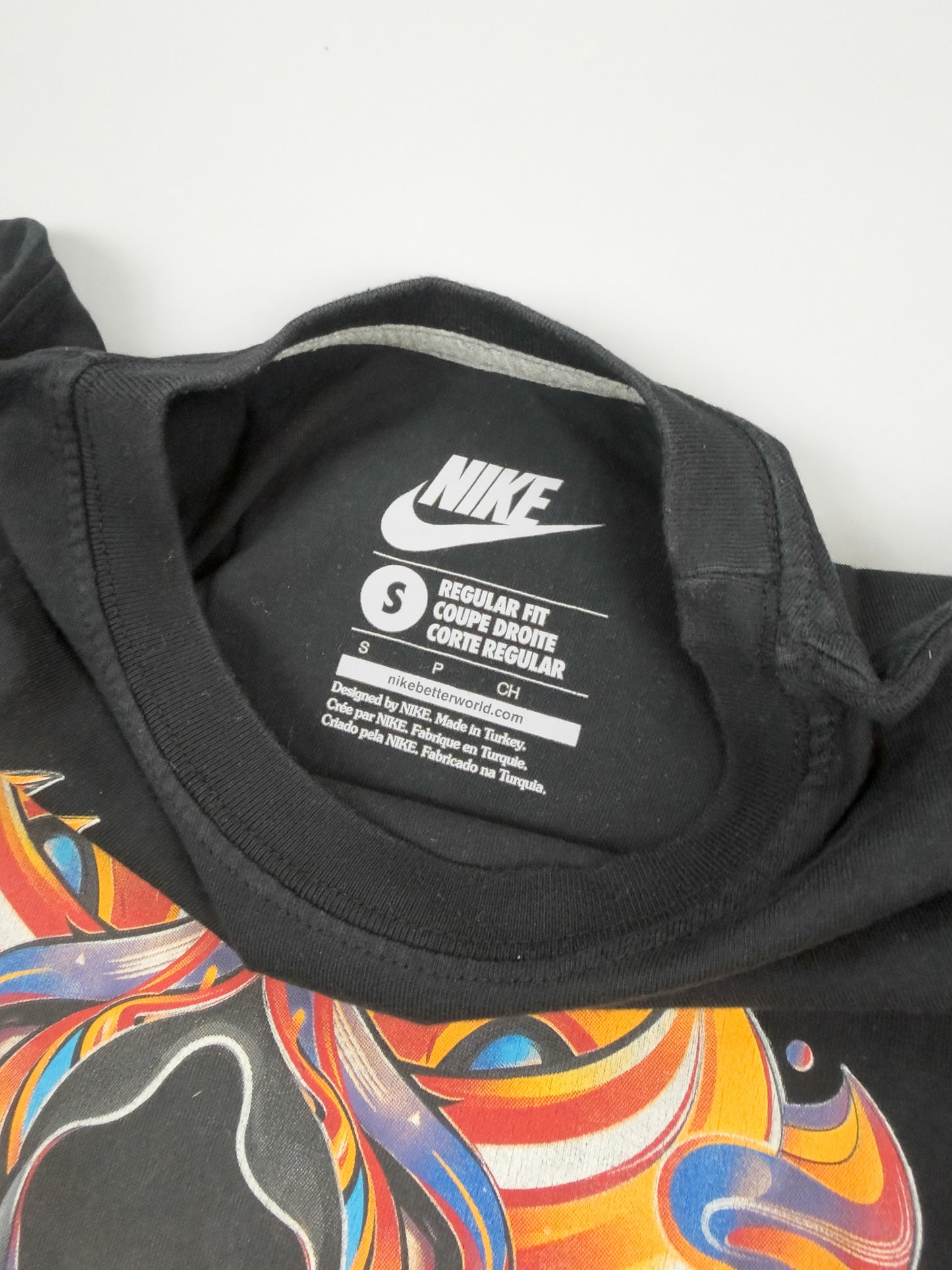 Nike Air Max Plus Tuned Tn Early 2000's Graffiti Graphic Printed T-shirt - Black - Size: Small