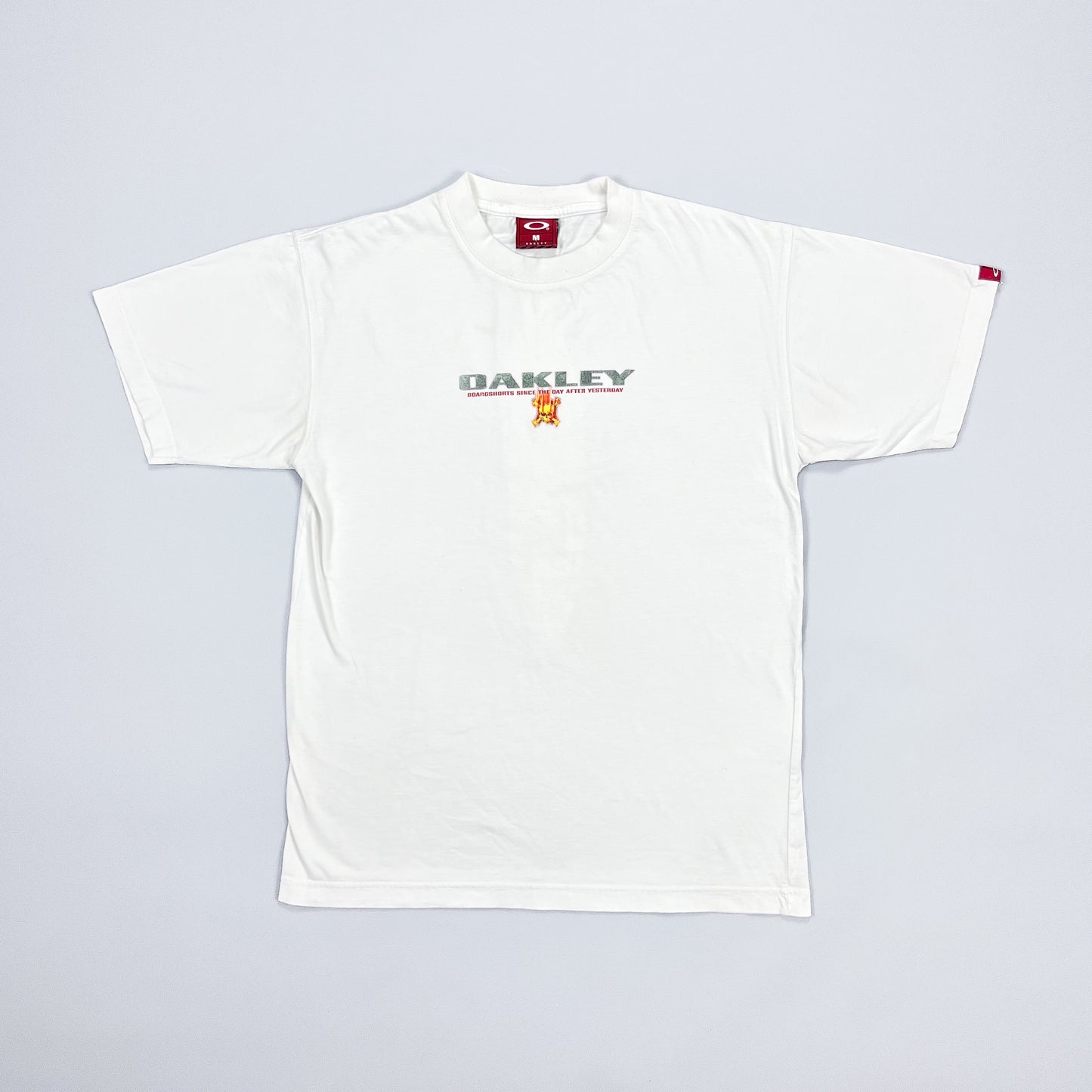 Oakley Early 2000's Flame Skull Surfboard T-shirt - Size: Medium