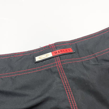 Oakley Early 2000's Flame Skull Ellipse Black Board Shorts - Size: 33"