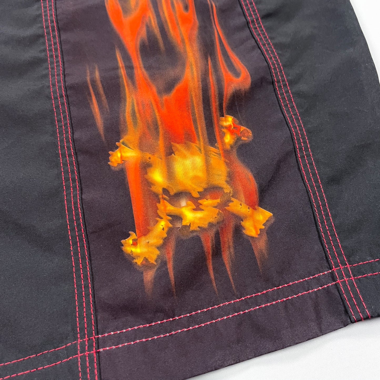 Oakley Early 2000's Flame Skull Board Shorts - Size: 36"