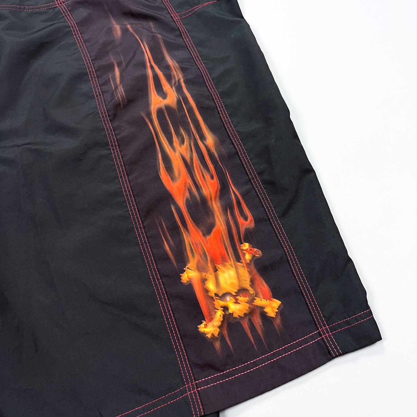 Oakley Early 2000's Flame Skull Board Shorts - Size: 36"