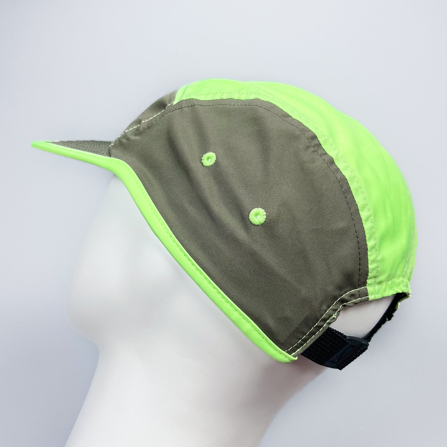 Nike Dri-Fit Fly Unconstructed Swoosh Cap - Size: M/L - Khaki / Green
