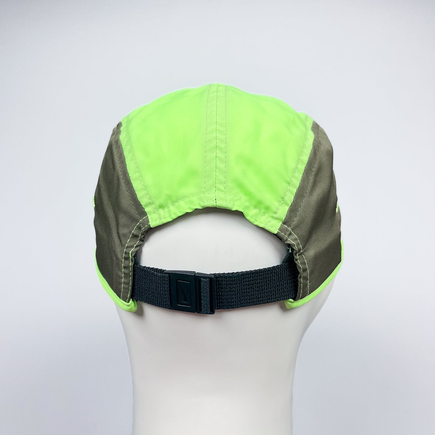 Nike Dri-Fit Fly Unconstructed Swoosh Cap - Size: M/L - Khaki / Green