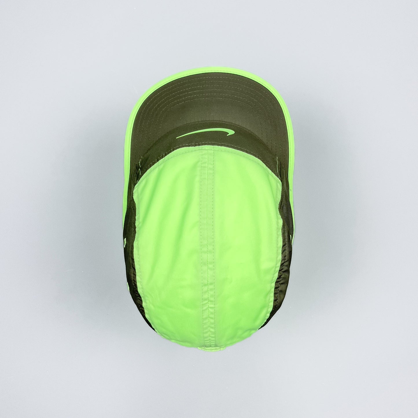 Nike Dri-Fit Fly Unconstructed Swoosh Cap - Size: M/L - Khaki / Green