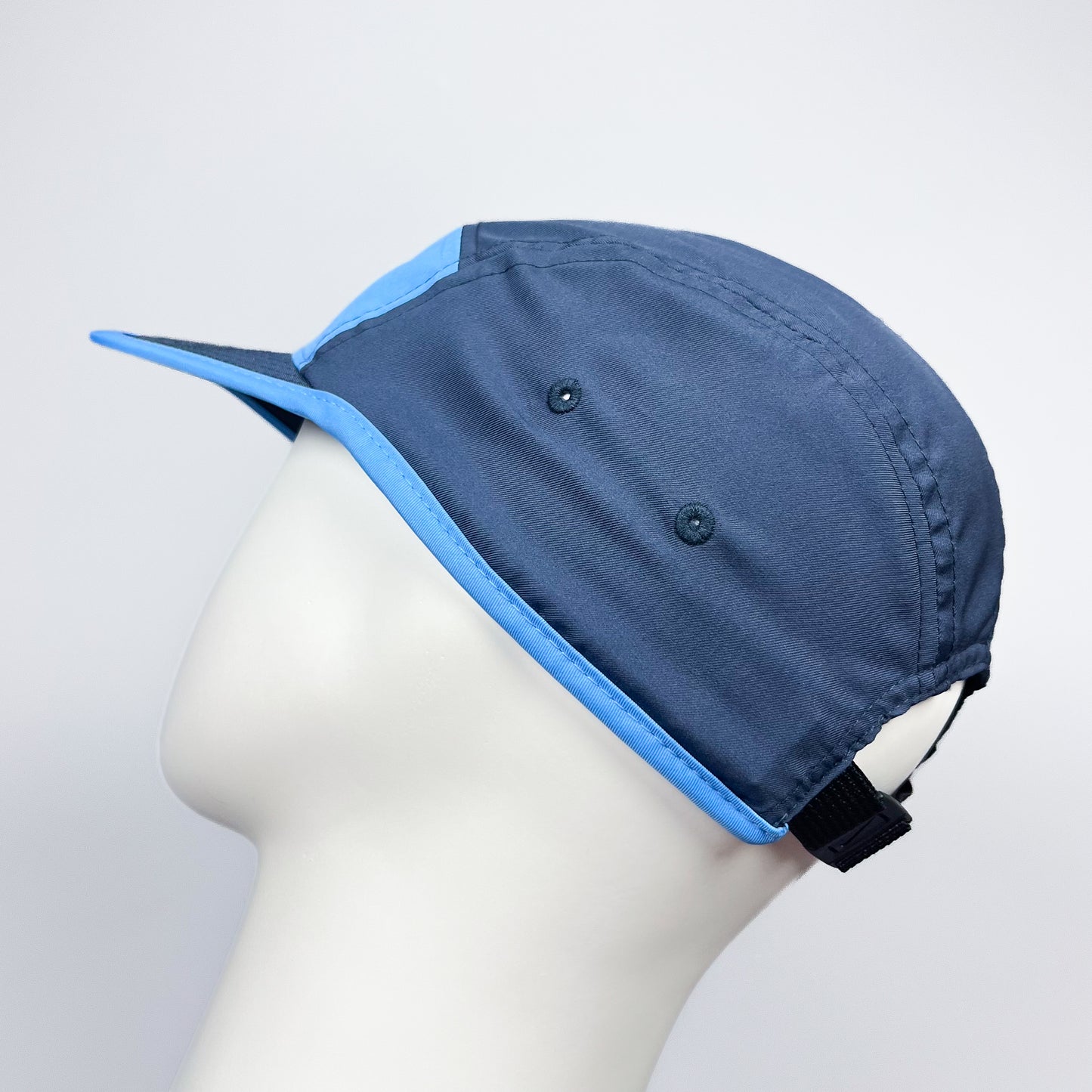 Nike Dri-Fit Fly Unconstructed Swoosh Cap - Size: M/L - Navy / Blue