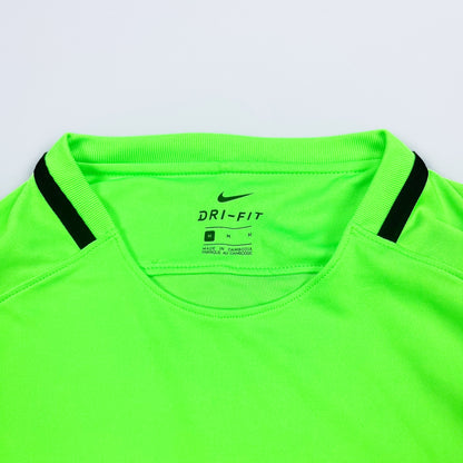 Nike Air Max Plus Tuned Tn Friends & Family 20th Anniversary Long sleeve T-shirt - Size: Medium
