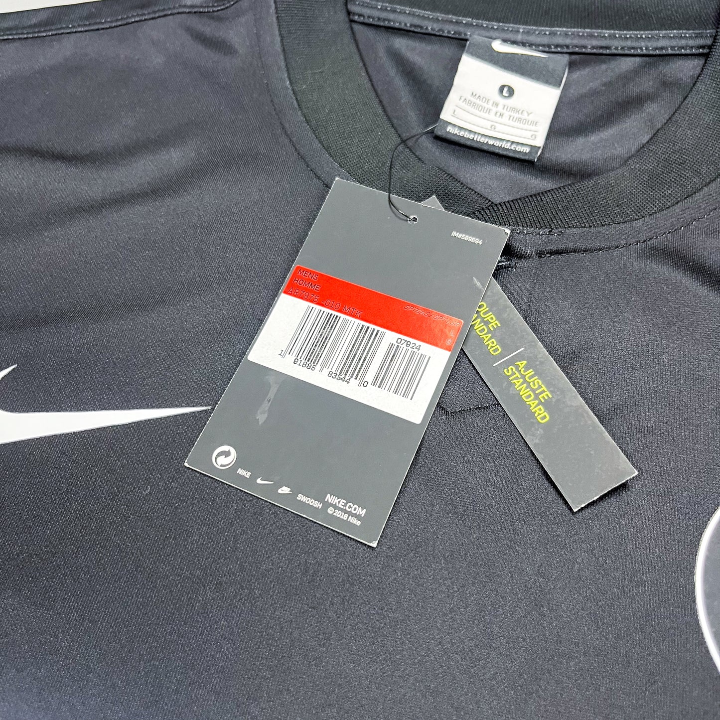 Nike Air Max Plus Tuned Tn 'La Requin' 20th Anniversary T-shirt - Size: Large