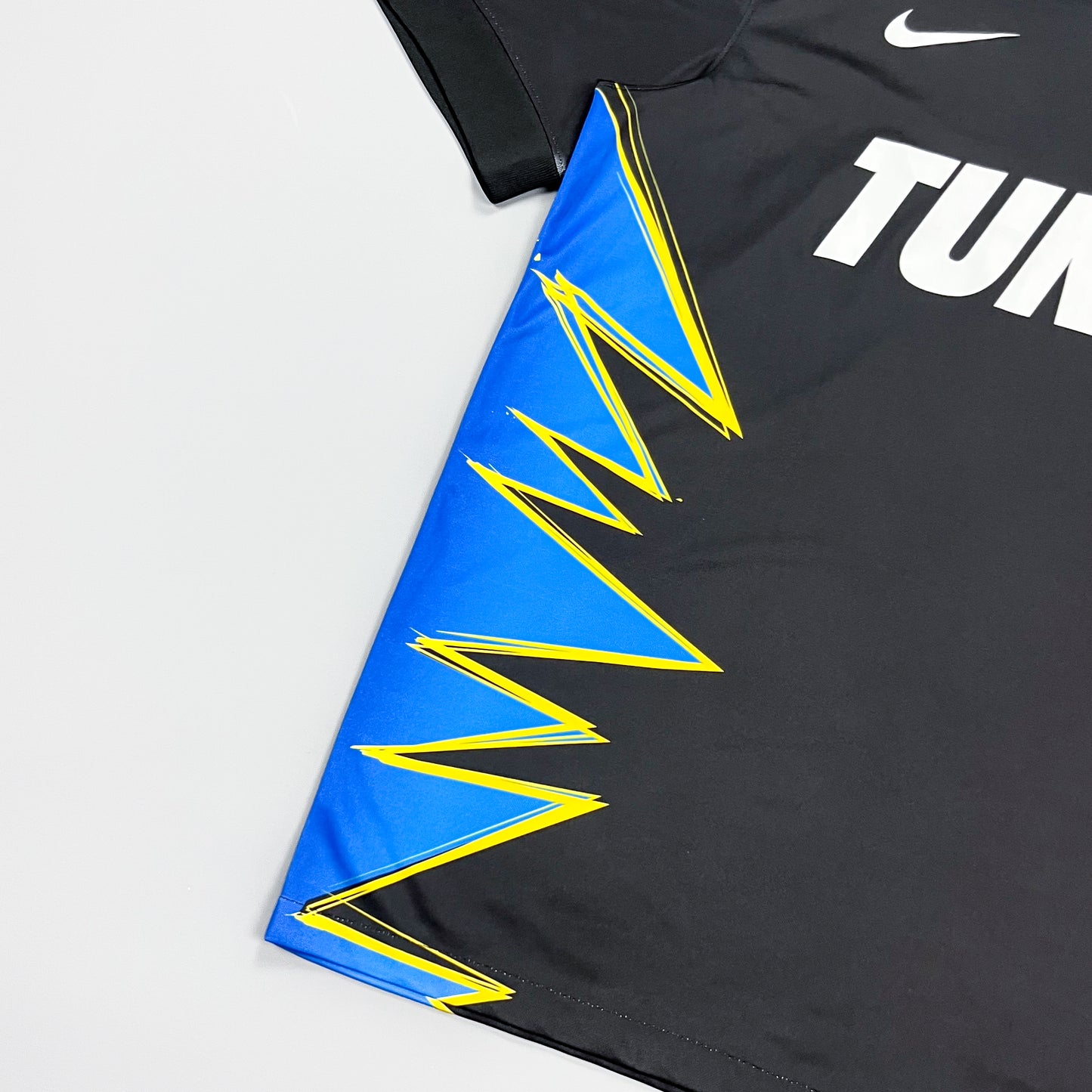 Nike Air Max Plus Tuned Tn 'La Requin' 20th Anniversary T-shirt - Size: Large